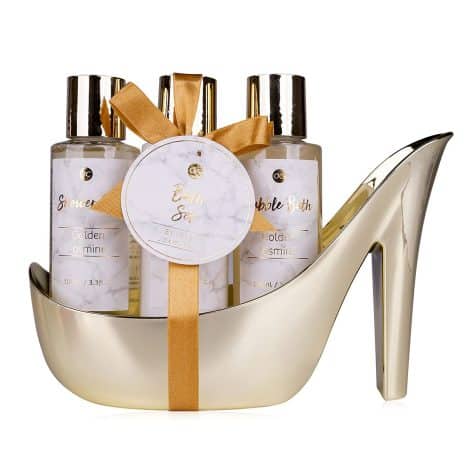 accentra MARBLE Badeset Geschenkset in wunderschönem, goldenem Pumps 4-teiliges Badeset Beautyset Pflegeset Duschset – für ein entspanntes SPAErlebnisaccentra MARBLE Badeset Geschenkset mit goldenem Pumps 4-teiliges Beautyset, für entspanntes SPAErlebnis.