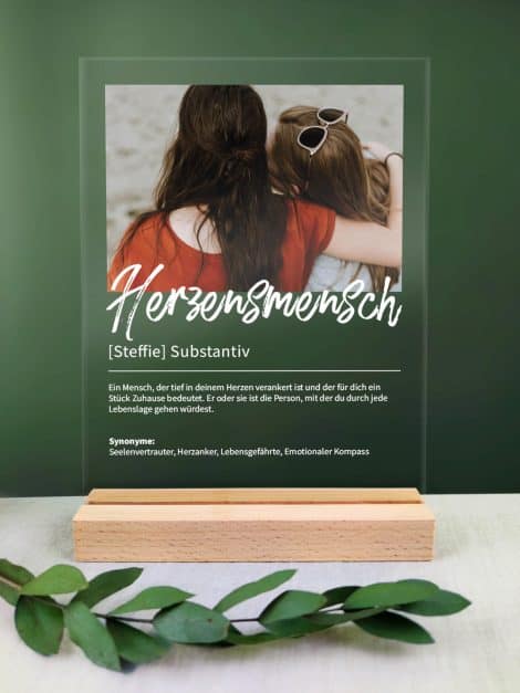 Personalisiertes Acrylfoto-Geschenk: Bedeutung wie im Duden – Geburtstags- und Weihnachtsgeschenk für liebevolle Menschen.