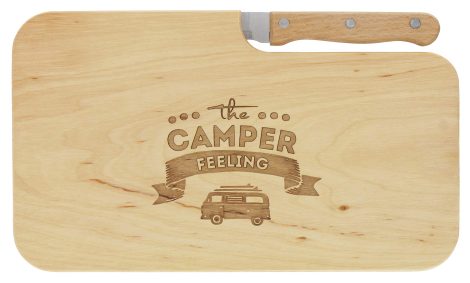 Holzschneidebrett “Camper Feeling” mit Laserverzierung, inklusive Messer. Perfektes Geschenk für Campingliebhaber.